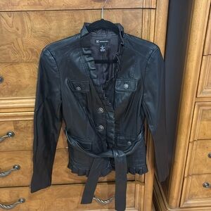 Women’s faux leather jacket in perfect condition
